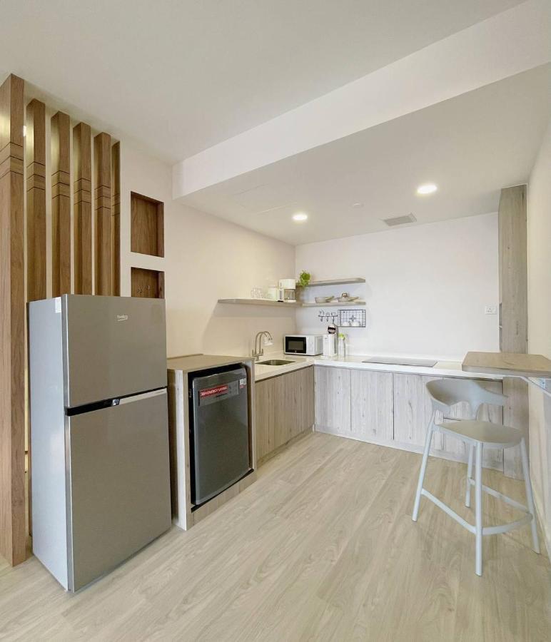 Queensland Suites At Aru Suites, Kota Kinabalu Zewnętrze zdjęcie