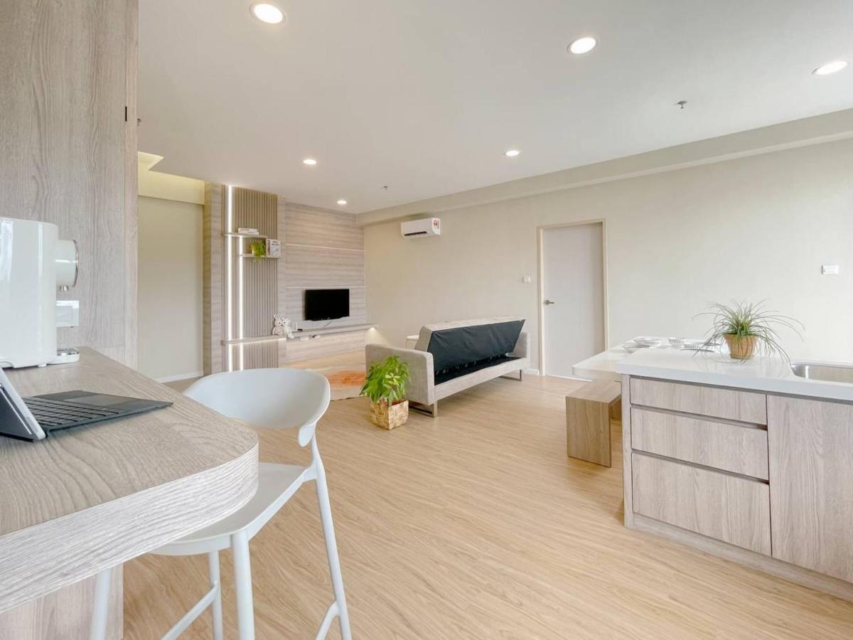 Queensland Suites At Aru Suites, Kota Kinabalu Zewnętrze zdjęcie