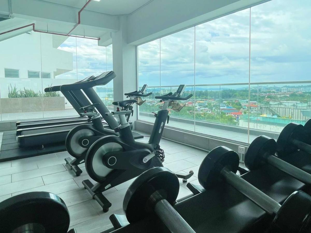 Queensland Suites At Aru Suites, Kota Kinabalu Zewnętrze zdjęcie